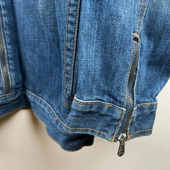 Vintage 2000s Rocawear Denim Jacket 2XL Full Zip Embroidered Logo Spell Out Zip - Picture 4 of 8